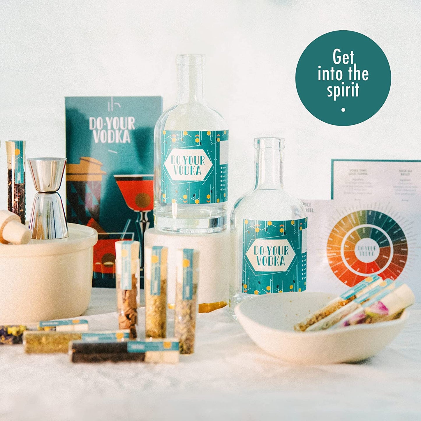 DO YOUR VODKA | Alcohol Infusion-Kit | DIY Kit for Homemade Vodka Flavor | Cocktail Kit with 12 Botanicals | Bar Essentials | Perfect Bartender Kit | Valentine Gift Idea for Men and Women