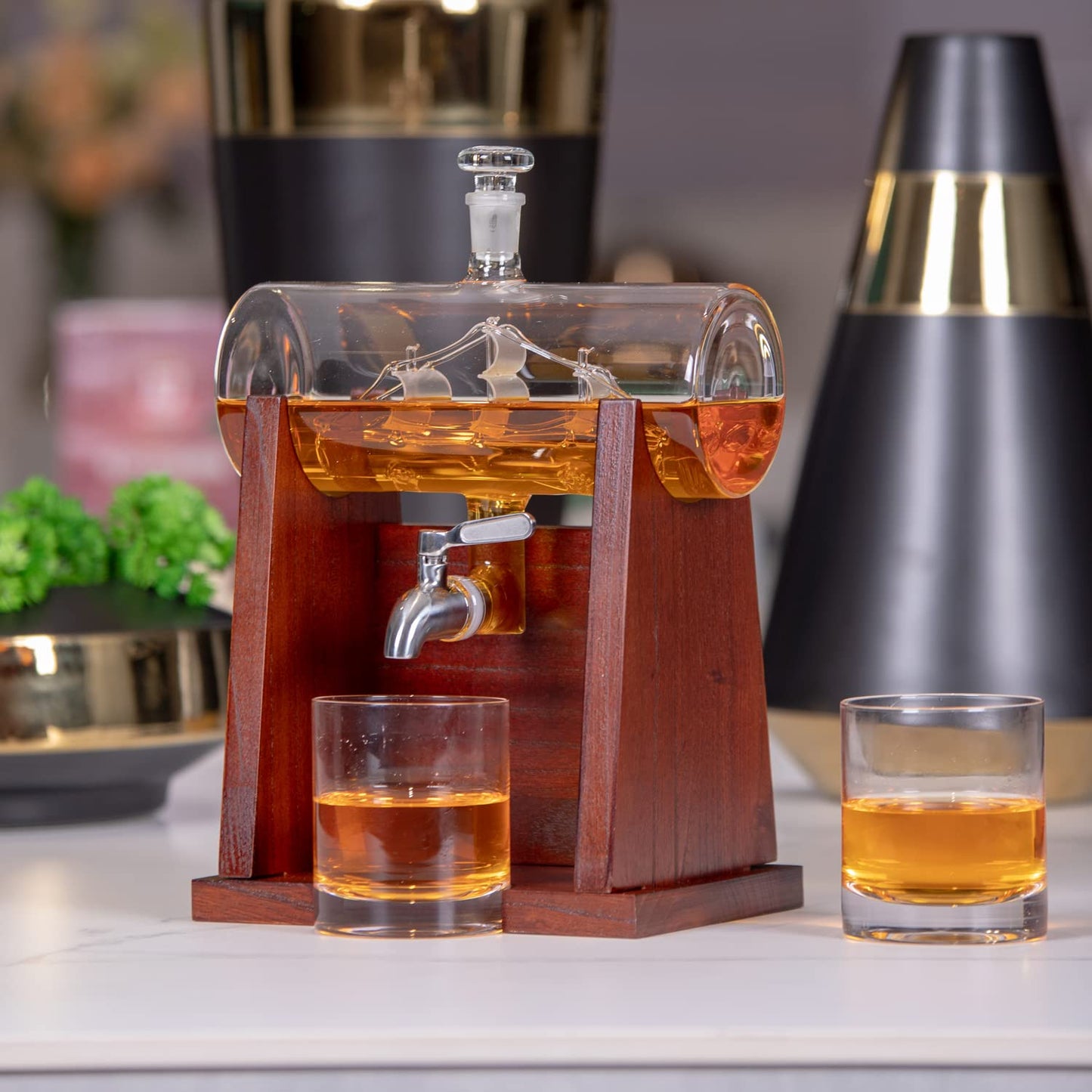 Whiskey Decanter Set, 1250Ml Whiskey Decanter with 2 Whiskey Glasses