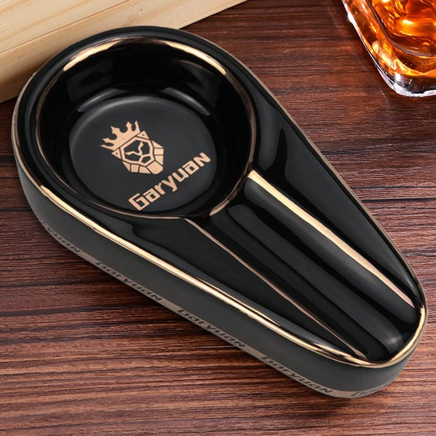 Cigar Ashtray Patio Single Ceramic Outdoor Ash Tray Cigars Portable Travel Porcelain Cigar Ashtrays Suitable for Gift Living Room Office Decoration (Black01)
